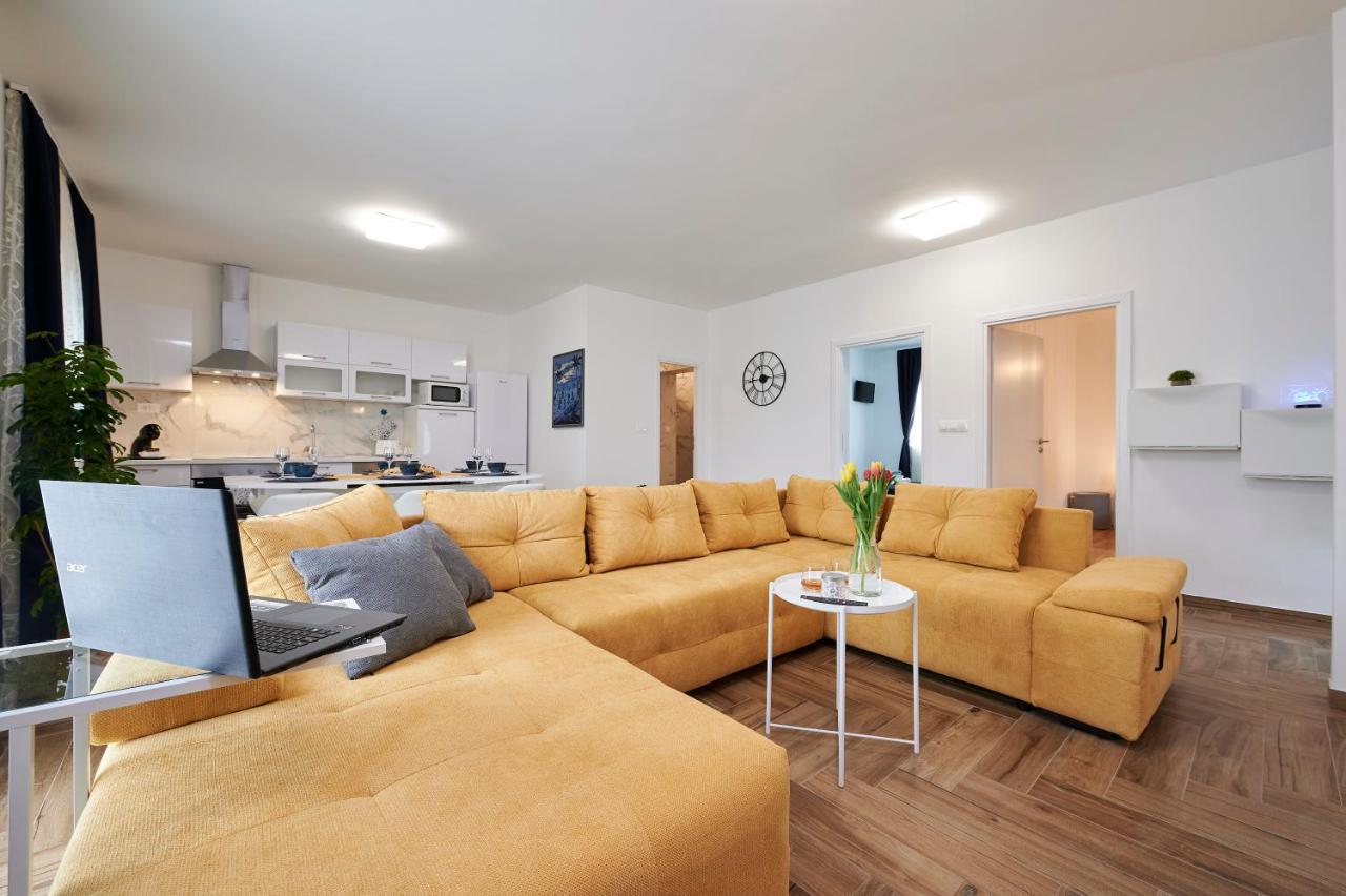 New 4* Apartman Zoa In Trogir Buitenkant foto