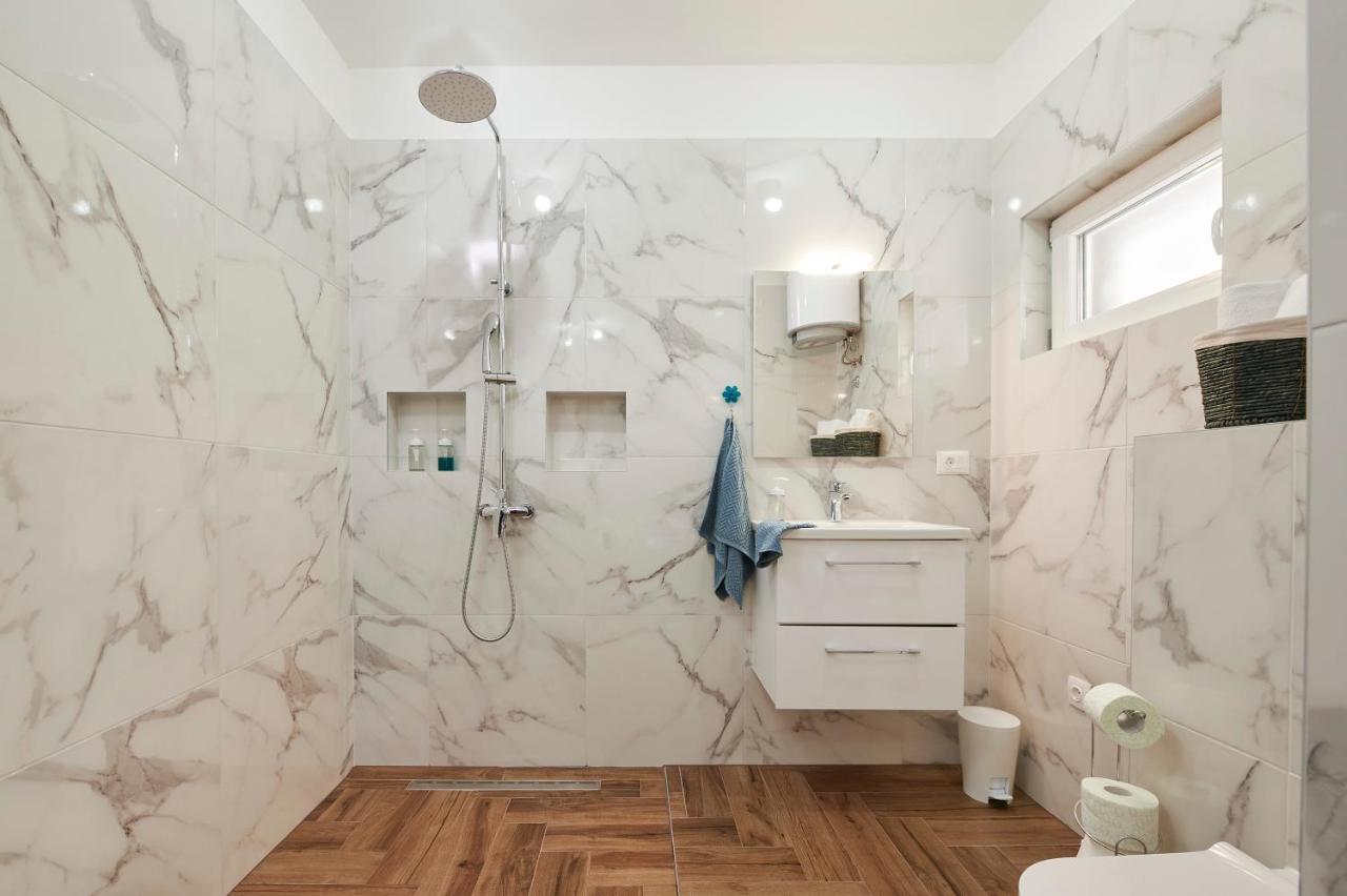 New 4* Apartman Zoa In Trogir Buitenkant foto