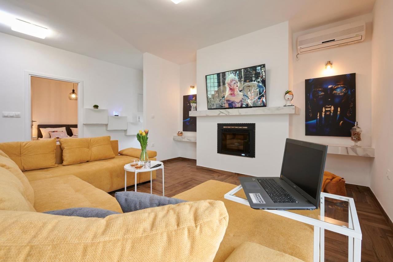 New 4* Apartman Zoa In Trogir Buitenkant foto