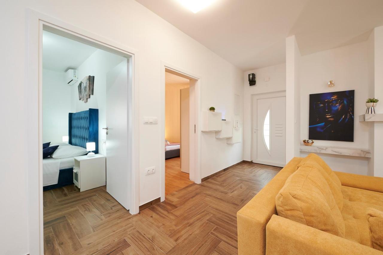 New 4* Apartman Zoa In Trogir Buitenkant foto